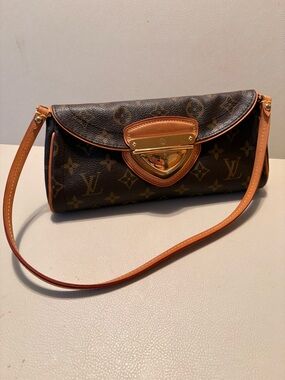 🤎 Louis Vuitton Monogram Clutch | Gold Lock | Leather Trim | Made in France